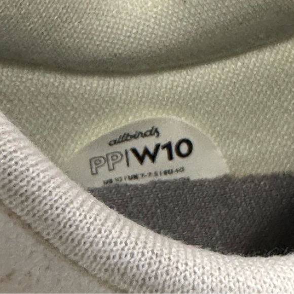 Allbirds Cream Sneakers Size 10 - Picture 6 of 6